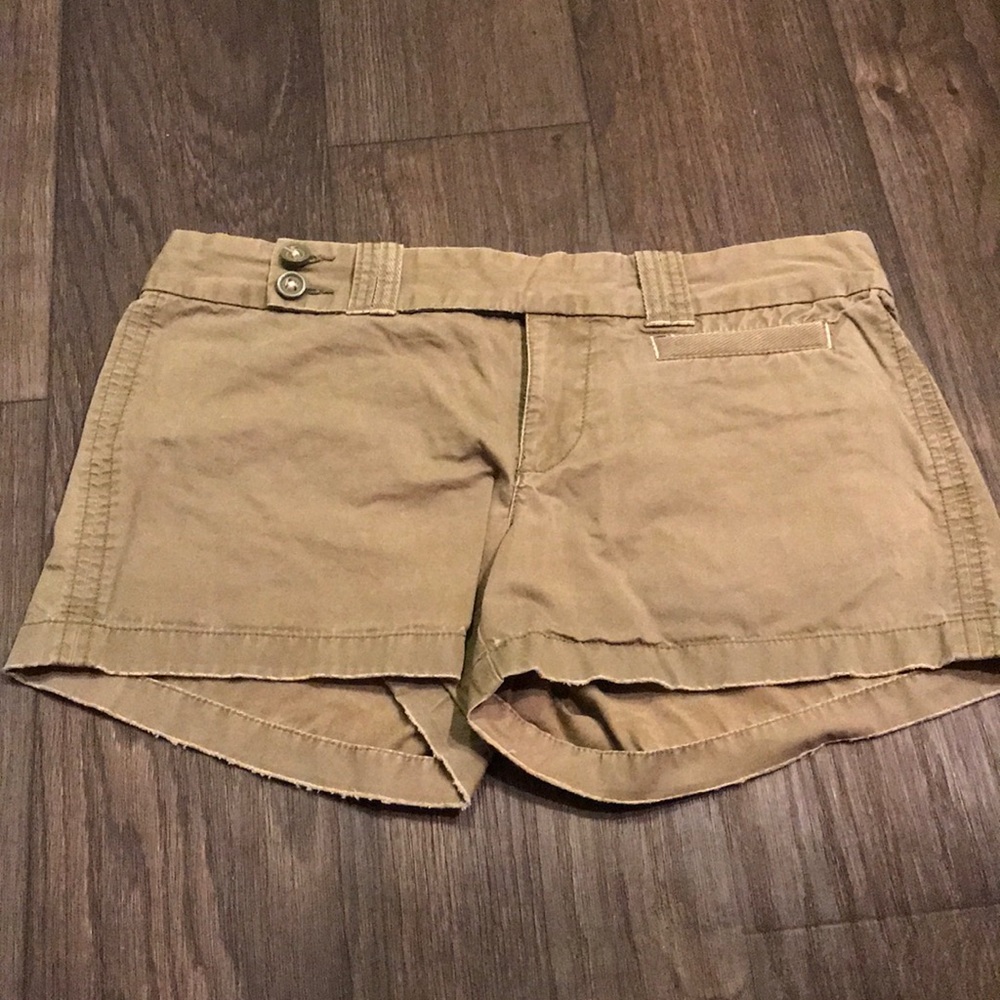 Army green shorts. Old Navy, size 6.